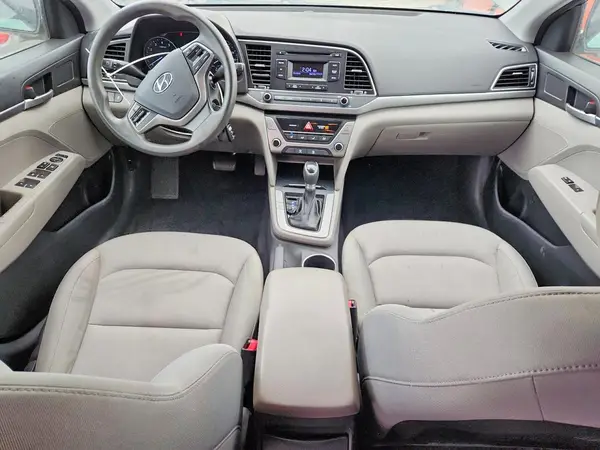 KMHD74LF9HU087983 2017 HYUNDAI ELANTRA - Image 8