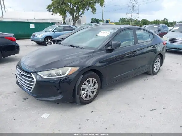 KMHD74LF9HU090298 2017 HYUNDAI ELANTRA - Image 2