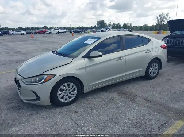 KMHD74LF9HU093444 2017 HYUNDAI ELANTRA - Image 2