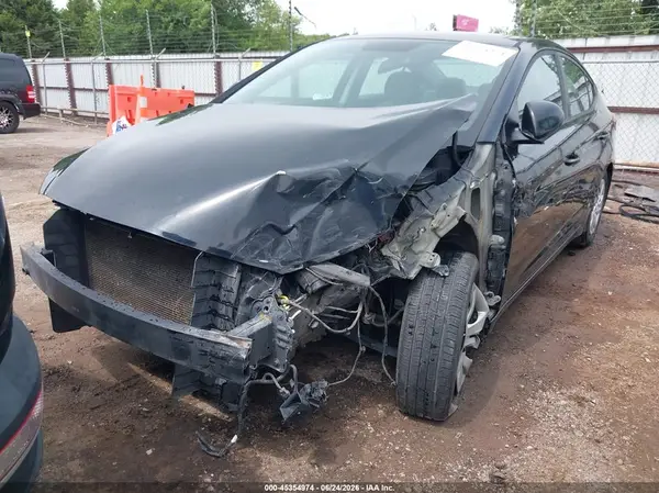 KMHD74LF9HU093783 2017 HYUNDAI ELANTRA - Image 2