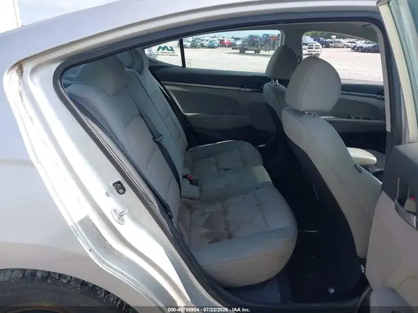 KMHD74LF9HU100361 2017 HYUNDAI ELANTRA - Image 8