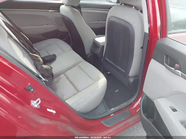 KMHD74LF9HU121386 2017 HYUNDAI ELANTRA - Image 8