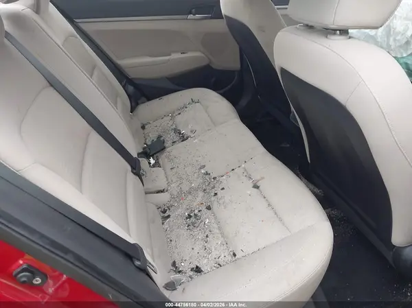 KMHD74LF9HU123770 2017 HYUNDAI ELANTRA - Image 8