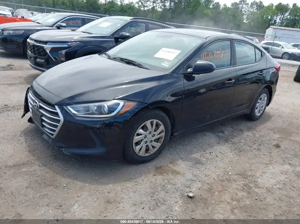 KMHD74LF9HU206289 2017 HYUNDAI ELANTRA - Image 2