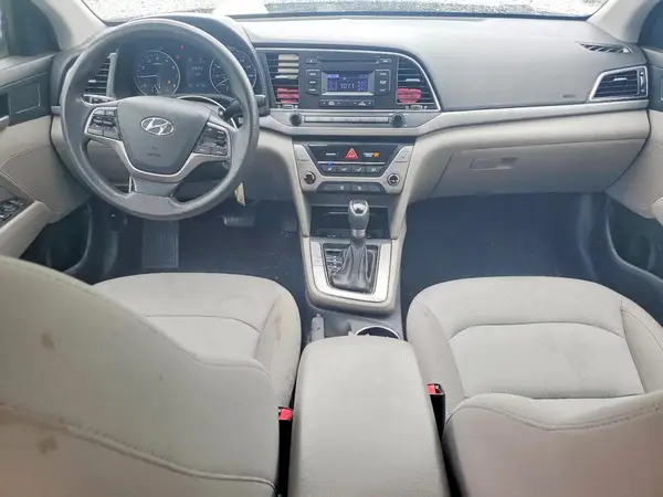 KMHD74LF9HU318039 2017 HYUNDAI ELANTRA - Image 8