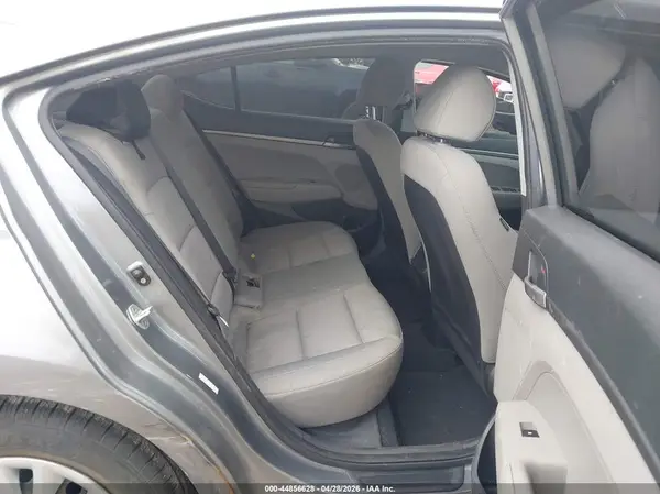 KMHD74LF9HU337156 2017 HYUNDAI ELANTRA - Image 8