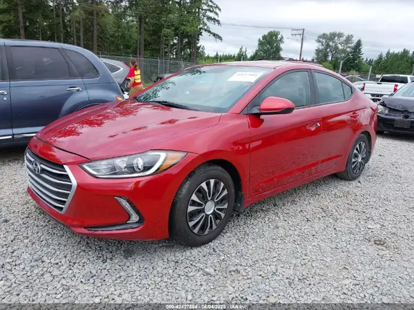KMHD74LF9HU359044 2017 HYUNDAI ELANTRA - Image 2