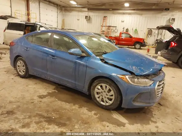 KMHD74LF9HU365135 2017 HYUNDAI ELANTRA - Image 1