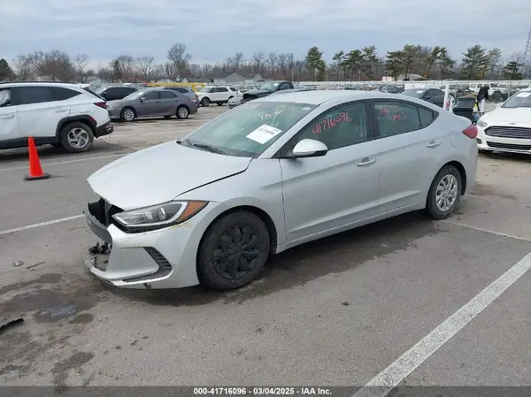 KMHD74LF9HU367127 2017 HYUNDAI ELANTRA - Image 2
