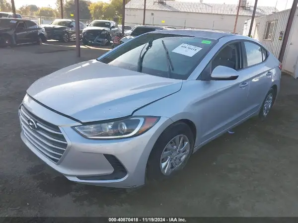 KMHD74LF9HU367712 2017 HYUNDAI ELANTRA - Image 2