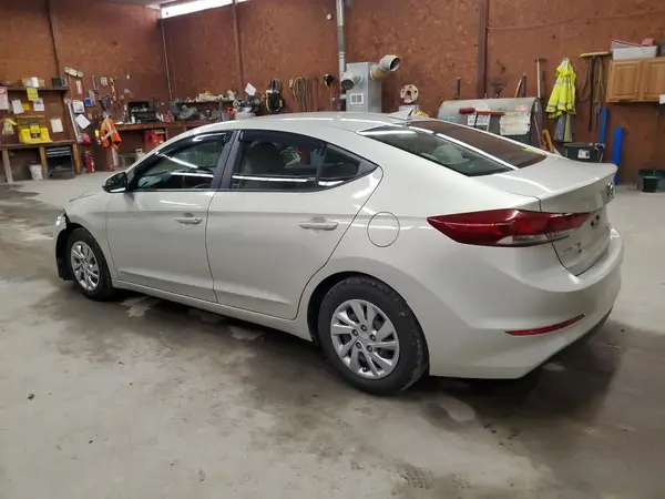 KMHD74LF9HU380251 2017 HYUNDAI ELANTRA - Image 2