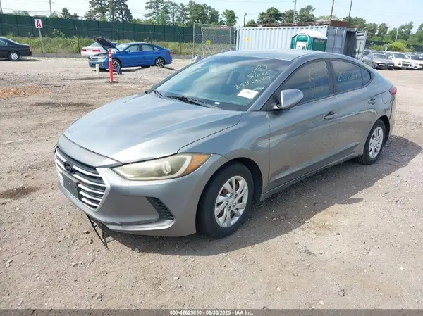 KMHD74LF9HU391878 2017 HYUNDAI ELANTRA - Image 2