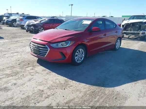 KMHD74LF9HU395820 2017 HYUNDAI ELANTRA - Image 2