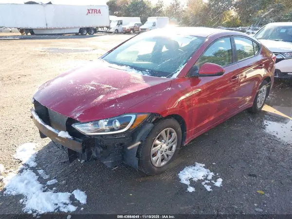 KMHD74LF9HU400403 2017 HYUNDAI ELANTRA - Image 2