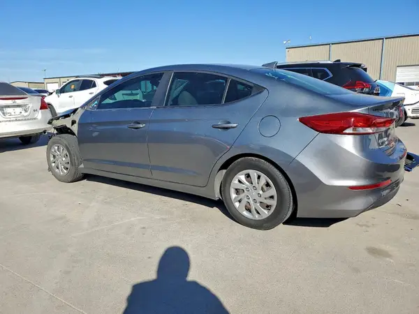 KMHD74LF9HU407657 2017 HYUNDAI ELANTRA - Image 2