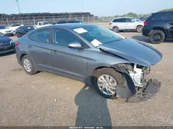 KMHD74LF9JU447243 2018 HYUNDAI ELANTRA