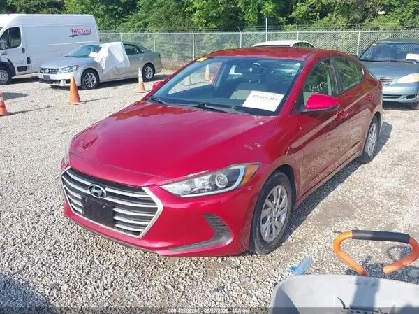 KMHD74LF9JU453706 2018 HYUNDAI ELANTRA - Image 2