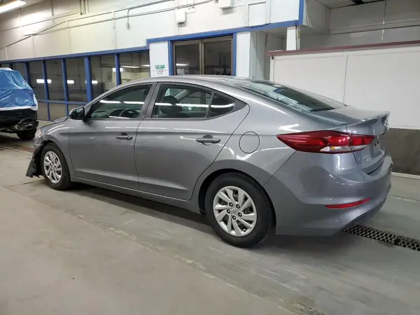 KMHD74LF9JU469405 2018 HYUNDAI ELANTRA - Image 2