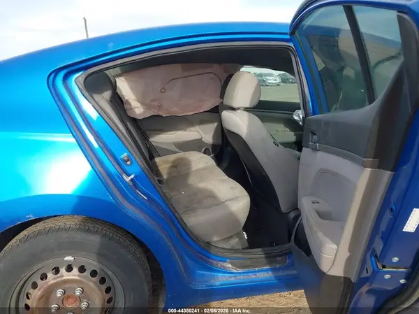 KMHD74LF9JU478122 2018 HYUNDAI ELANTRA - Image 8