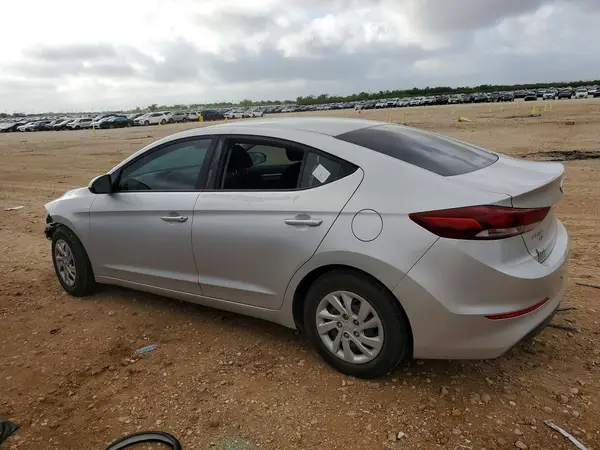 KMHD74LF9JU576325 2018 HYUNDAI ELANTRA - Image 2