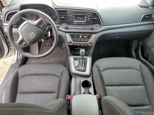 KMHD74LF9JU576325 2018 HYUNDAI ELANTRA - Image 8