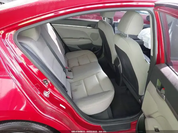 KMHD74LF9JU657311 2018 HYUNDAI ELANTRA - Image 8