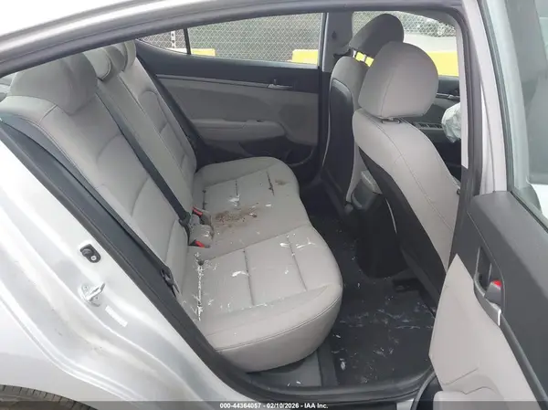 KMHD74LF9JU679003 2018 HYUNDAI ELANTRA - Image 8