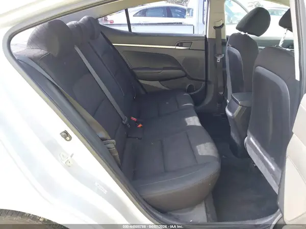 KMHD74LF9KU782357 2019 HYUNDAI ELANTRA - Image 8