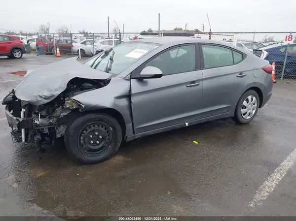 KMHD74LF9KU822498 2019 HYUNDAI ELANTRA - Image 2