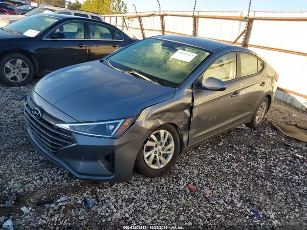 KMHD74LF9KU825966 2019 HYUNDAI ELANTRA - Image 2