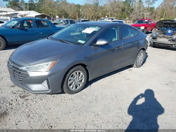 KMHD74LF9KU831881 2019 HYUNDAI ELANTRA - Image 2
