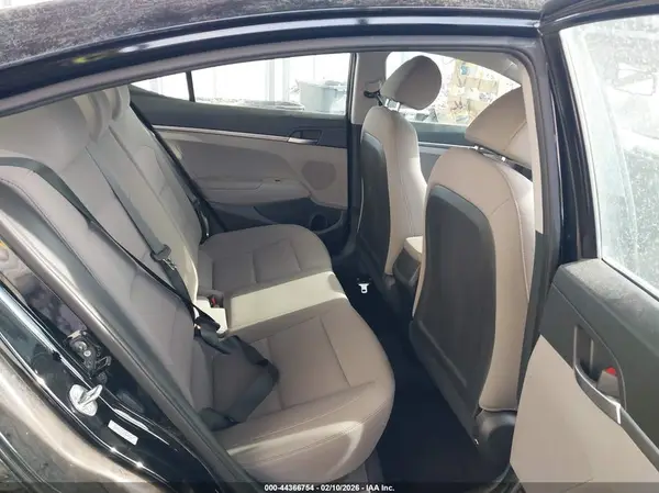 KMHD74LF9KU844503 2019 HYUNDAI ELANTRA - Image 8