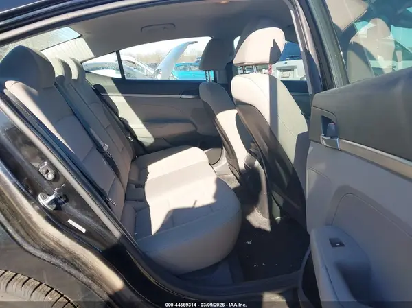 KMHD74LF9LU000866 2020 HYUNDAI ELANTRA - Image 8
