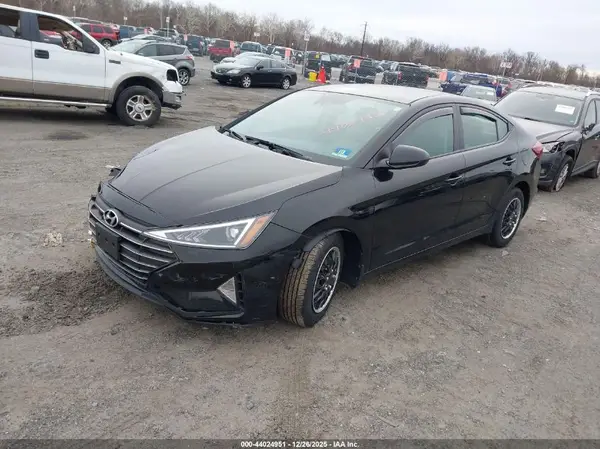 KMHD74LF9LU001659 2020 HYUNDAI ELANTRA - Image 2