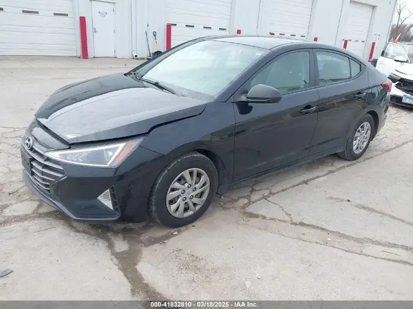 KMHD74LF9LU081030 2020 HYUNDAI ELANTRA - Image 2