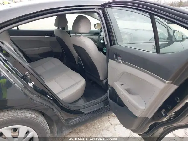 KMHD74LF9LU081030 2020 HYUNDAI ELANTRA - Image 8