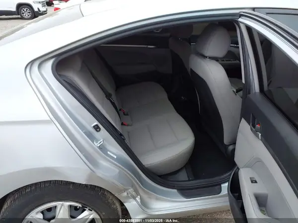 KMHD74LF9LU083571 2020 HYUNDAI ELANTRA - Image 8