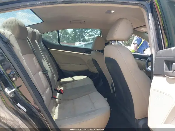 KMHD74LF9LU092996 2020 HYUNDAI ELANTRA - Image 8