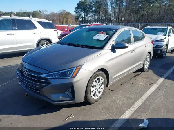 KMHD74LF9LU105407 2020 HYUNDAI ELANTRA - Image 2