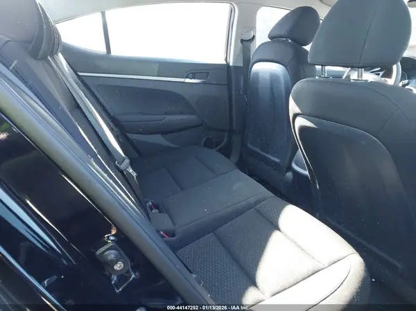 KMHD74LF9LU919749 2020 HYUNDAI ELANTRA - Image 8