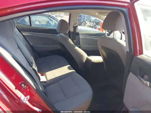 KMHD74LF9LU996010 2020 HYUNDAI ELANTRA - Image 8
