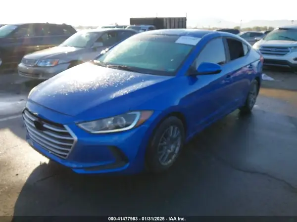 KMHD74LFXHU085935 2017 HYUNDAI ELANTRA - Image 2