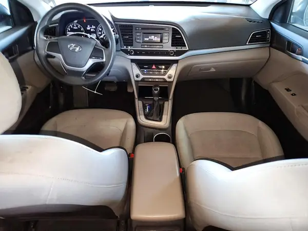KMHD74LFXHU089418 2017 HYUNDAI ELANTRA - Image 8