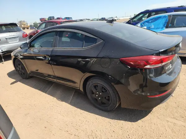 KMHD74LFXHU091329 2017 HYUNDAI ELANTRA - Image 2
