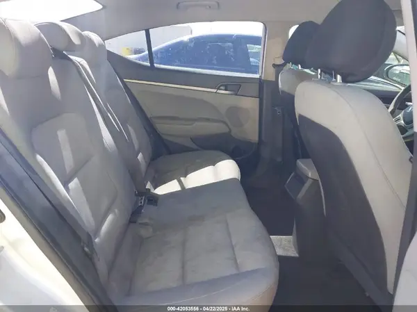 KMHD74LFXHU095347 2017 HYUNDAI ELANTRA - Image 8