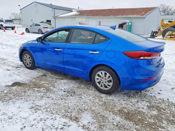 KMHD74LFXHU097048 2017 HYUNDAI ELANTRA - Image 2