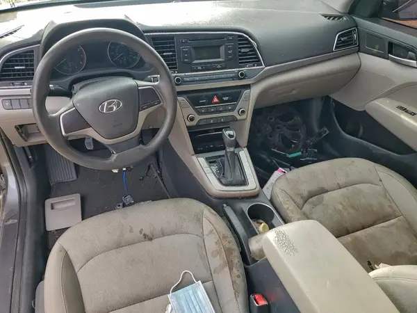 KMHD74LFXHU129156 2017 HYUNDAI ELANTRA - Image 8
