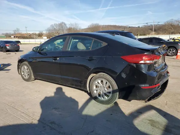 KMHD74LFXHU146989 2017 HYUNDAI ELANTRA - Image 2
