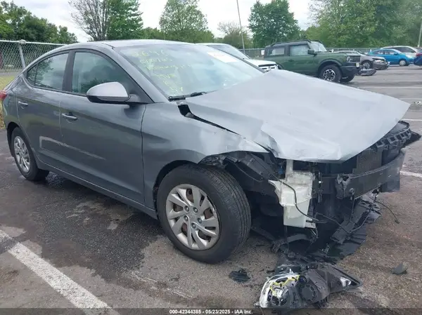 KMHD74LFXHU152646 2017 HYUNDAI ELANTRA - Image 1