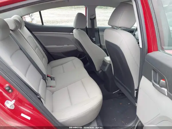 KMHD74LFXHU189633 2017 HYUNDAI ELANTRA - Image 8